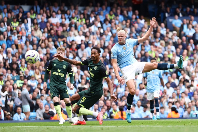 Haaland đang là người sửa lỗi cho Man City