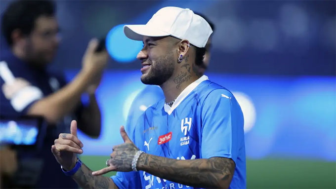 Neymar chuẩn bị tái xuất sân cỏ