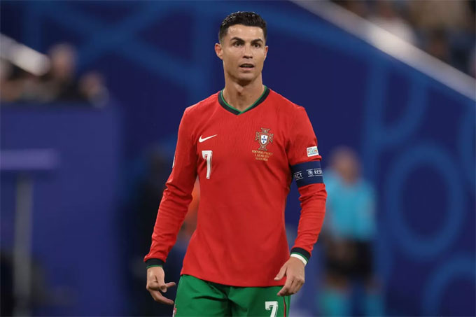 Theo Owen, Ronaldo muốn làm HLV sau khi giải nghệ